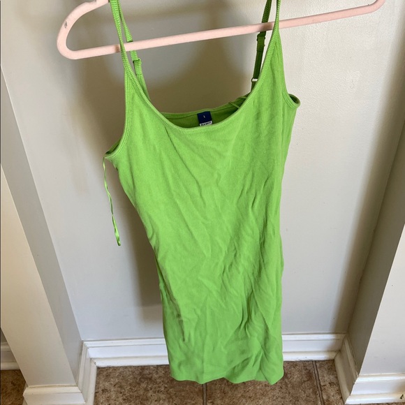 Old Navy Dresses & Skirts - Old Navy Bright Green Camisole
